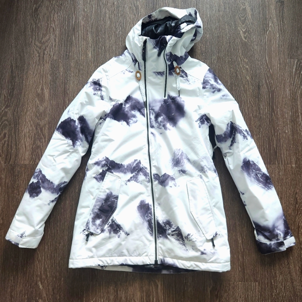 GSou Snow Ski and Snowboarding Jacket White Marble
